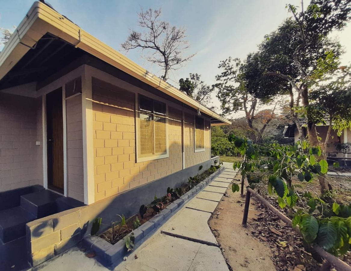 Ferienwohnung The Creek Coorg Ponnampet Exterior foto